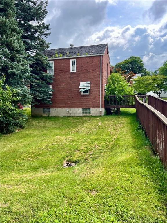 732 Pershing St, Ellwood City, PA 16117 - photo 2