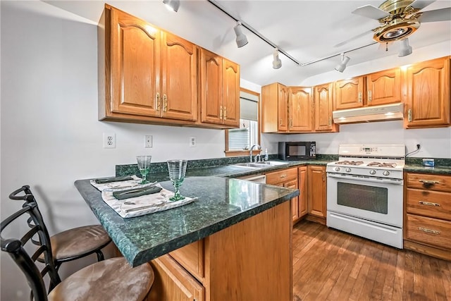 1317 Griswold St, Sharon, PA 16146 - photo 8