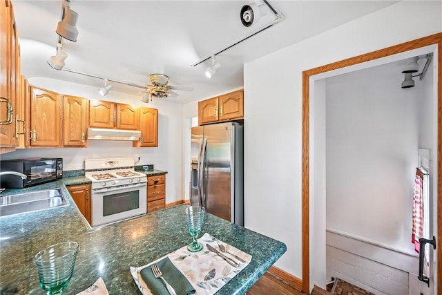 1317 Griswold St, Sharon, PA 16146 - photo 9