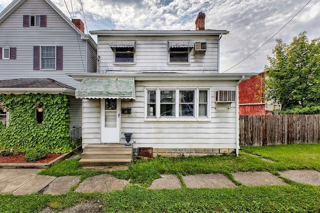22 N Grant St, Scottdale, PA 15683 - photo 1