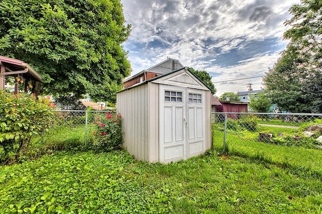 22 N Grant St, Scottdale, PA 15683 - photo 16
