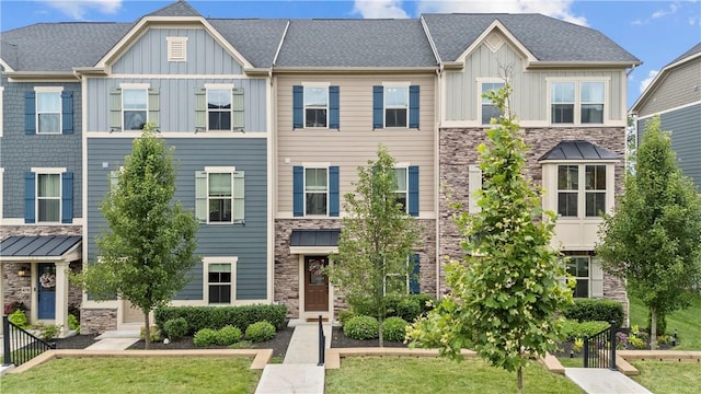 483 Fairmont Dr, Marshall, PA 15090 - photo 2