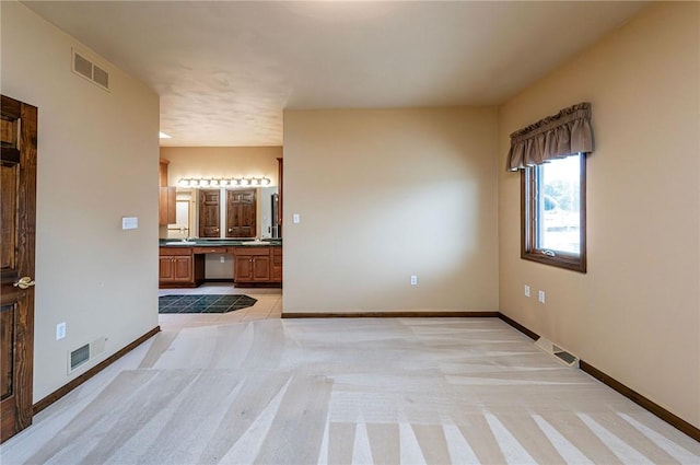 615 Pennsylvania Blvd, Jeannette, PA 15644 - photo 25