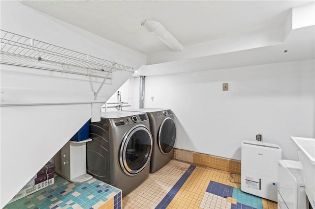 238 W State St, Oakdale, PA 15071 - photo 25