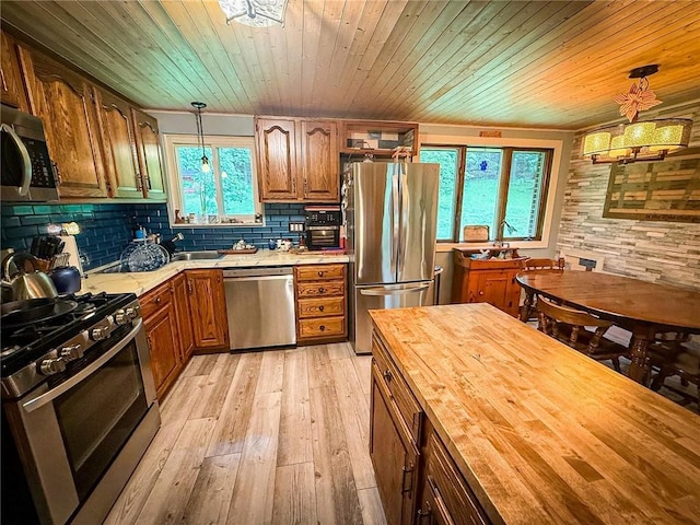 119 Eberhart Ln, Donegal, PA 16025 - photo 11