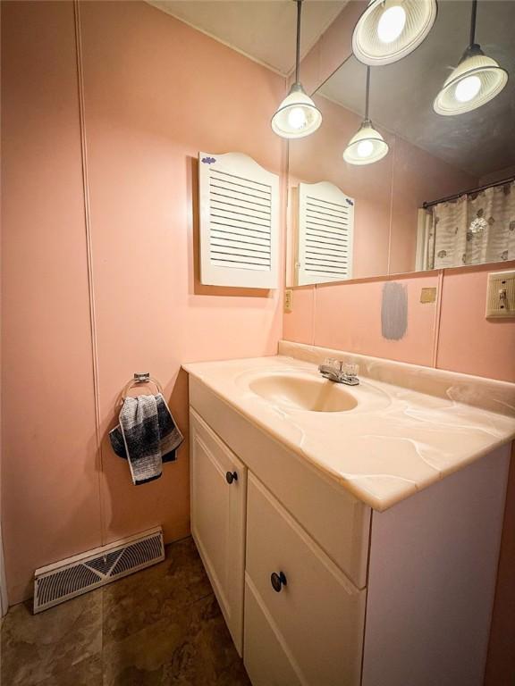 119 Eberhart Ln, Donegal, PA 16025 - photo 21