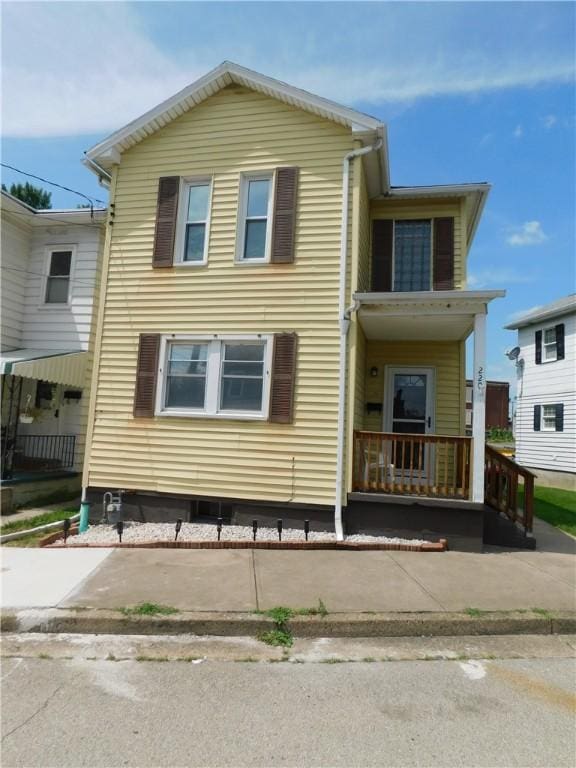220 Irving Ave, Latrobe, PA 15650 - photo 1