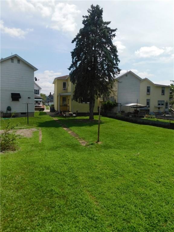 220 Irving Ave, Latrobe, PA 15650 - photo 24