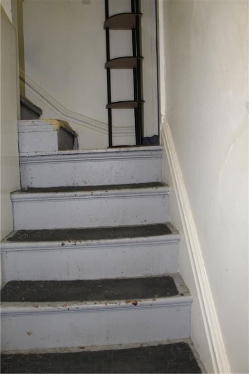 27 S 3rd St, Youngwood, PA 15697 - photo 15