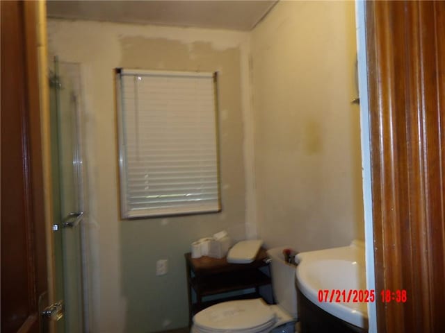 907 S Center St, Grove City Boro, PA 16127 - photo 11