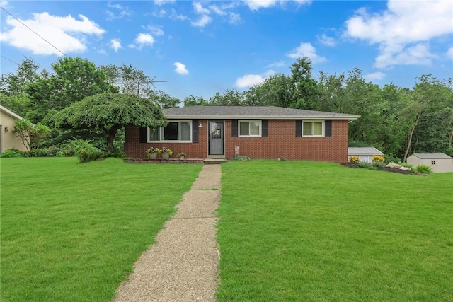 165 Crandon Cir, Brighton Twp, PA 15009 - photo 1