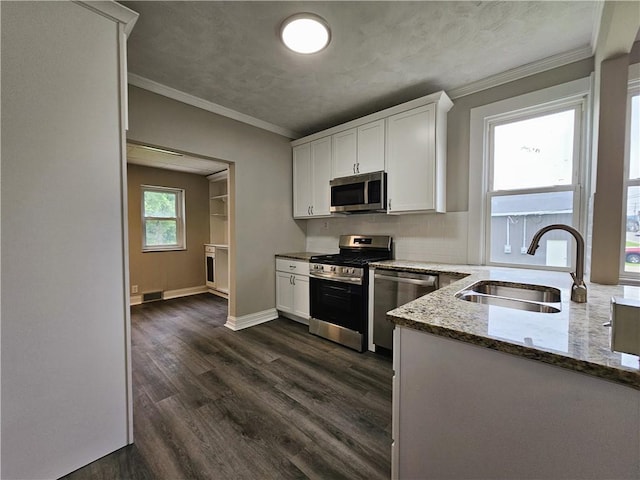 1707 Penn Ave, Jeannette, PA 15644 - photo 10