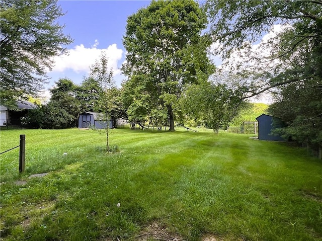 222 W Shaffer Rd, Center Twp, PA 15001 - photo 5