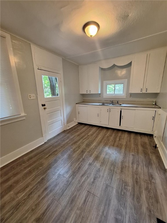 224 Mathews Ave, Knoxville, PA 15210 - photo 4