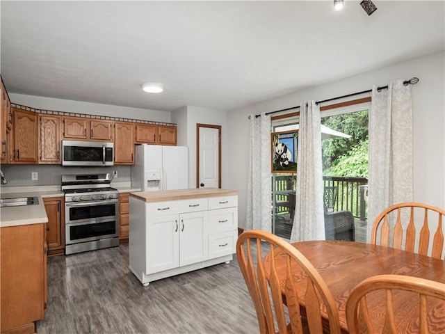 317 Brohios Dr, Monaca, PA 15061 - photo 6