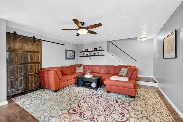 16 Christine Ln, Charleroi, PA 15022 - photo 3