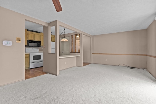 1630 Jefferson Ridge Dr, Jefferson Hills, PA 15025 - photo 2