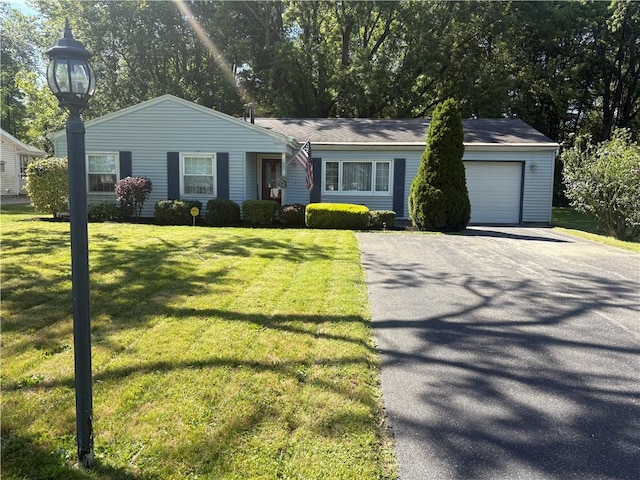 905 Clarksville Rd, Hermitage, PA 16148 - photo 1