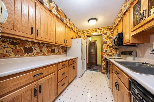 107 Colbaugh Dr, Level Green, PA 15085 - photo 11