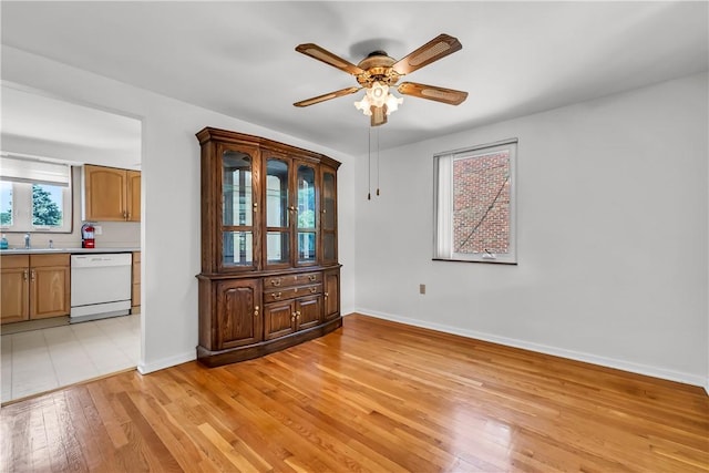 566 Dorchester Ave, Brookline, PA 15226 - photo 8