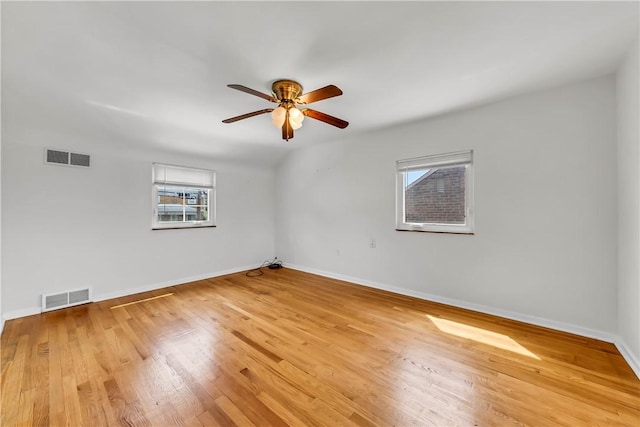 566 Dorchester Ave, Brookline, PA 15226 - photo 16