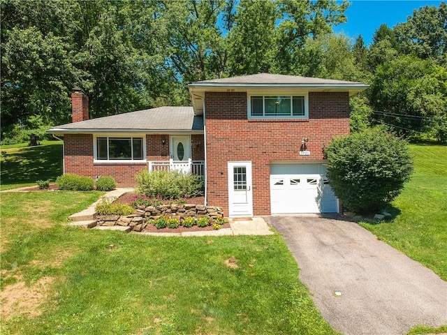 1021 Spring St, Mcdonald, PA 15057 - photo 1