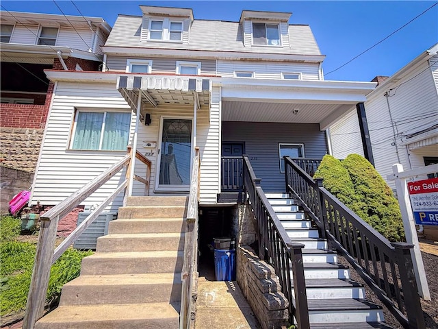 239 Paul St, Mt Washington, PA 15211 - photo 1