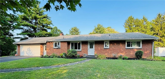 79 Androla Ave, Hermitage, PA 16148 - photo 1