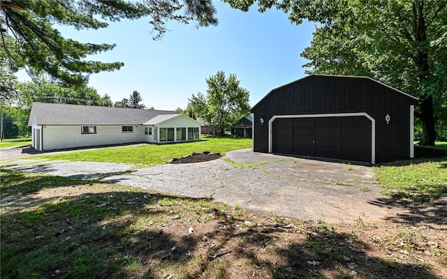 301 Thompson Run Rd, Beaver Falls, PA 15010 - photo 3