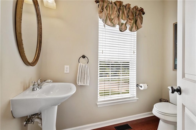 301 S Meadow Ct, Robinson Twp, PA 15136 - photo 6
