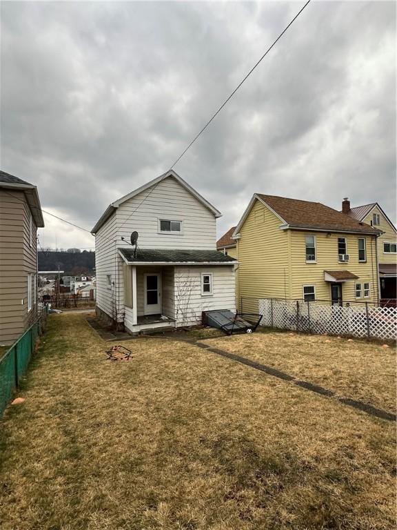 1622 Constitution Blvd, Arnold, PA 15068 - photo 2