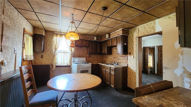 331 Walnut St, Vandergrift, PA 15690 - photo 7