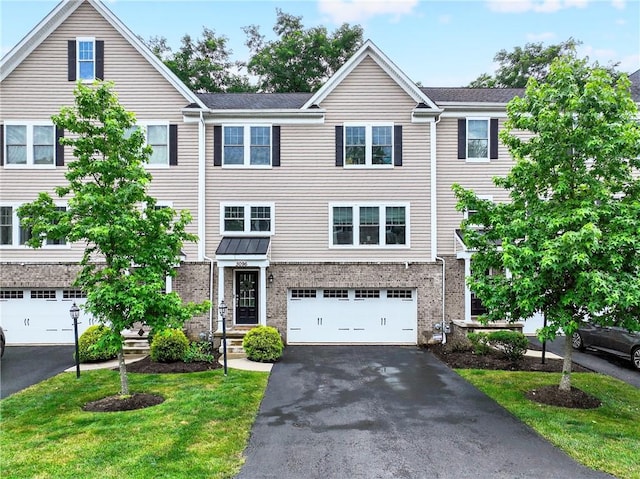 3096 Raintree Dr, Hampton, PA 15044 - photo 1