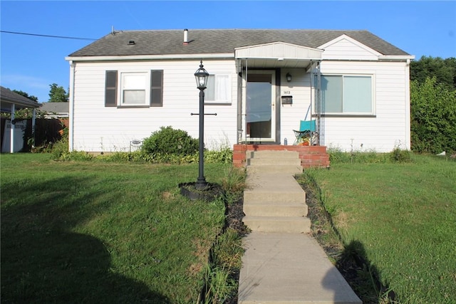 1613 Wooley Ave, New Castle, PA 16101 - photo 2