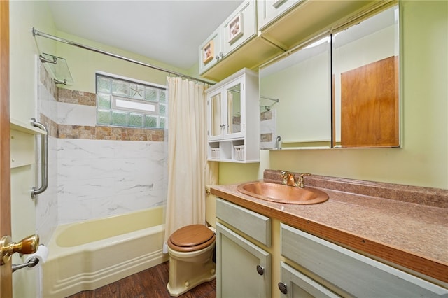 820 Maplewood Dr, Castle Shannon, PA 15234 - photo 13
