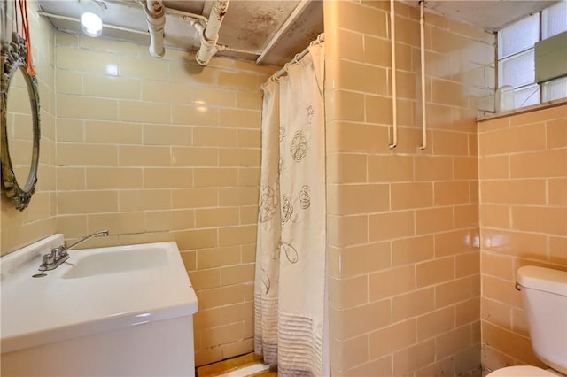 618 Bluff St, E Pittsburgh, PA 15112 - photo 32