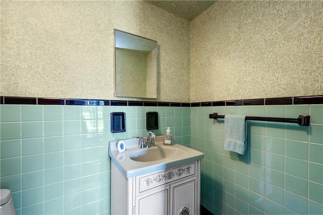 703 Danube St, Hill District, PA 15219 - photo 28