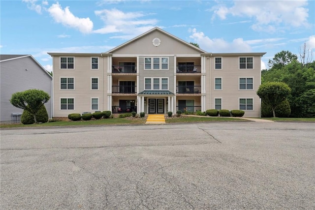 7021 Stefano Unit 710, Delmont, PA 15626 - photo 1