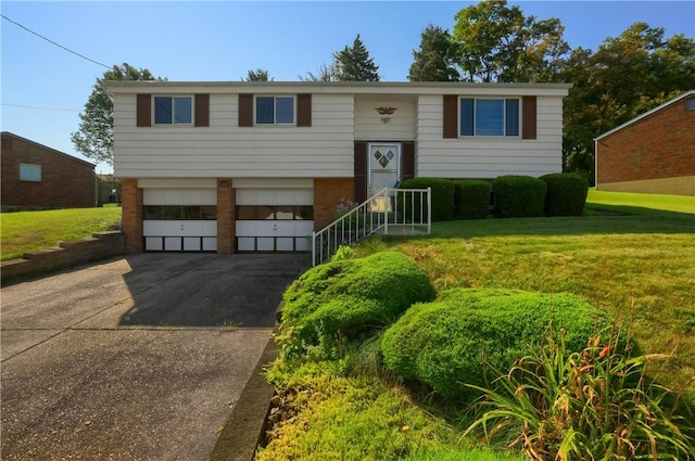 115 Mallard Dr, Kennedy Twp, PA 15136 - photo 1