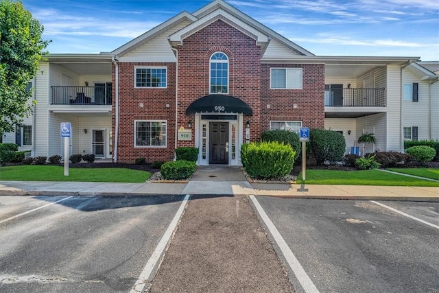 950 Hidden Ridge Ct Unit 201, South Park, PA 15129 - photo 1