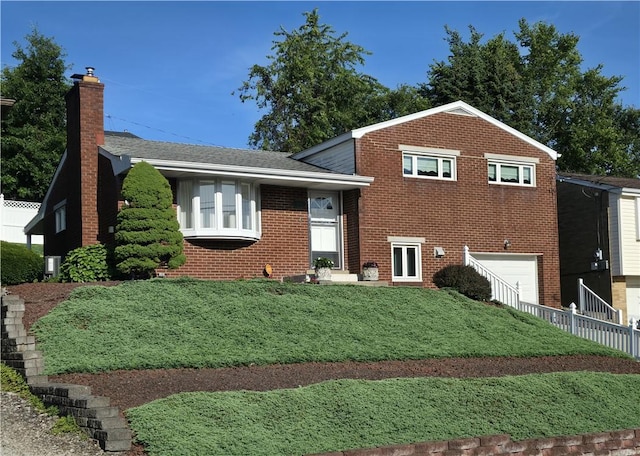 211 Hester Ave, Stowe Twp, PA 15136 - photo 2