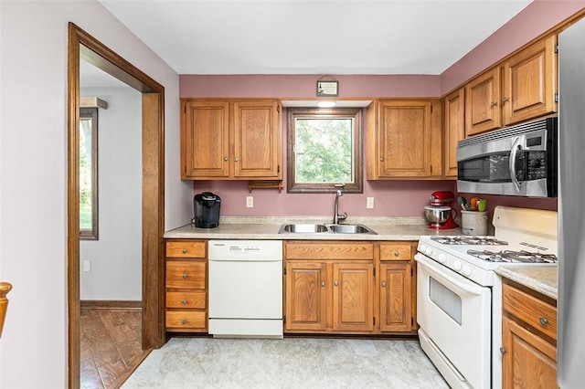 105 Fulton Dr, Peters Twp, PA 15367 - photo 9