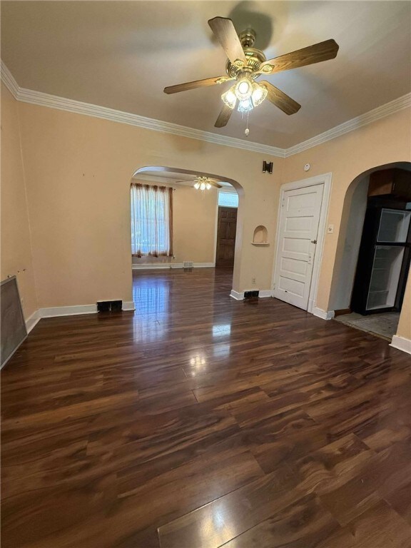 328 W Brady St, City Of But Nw, PA 16001 - photo 5