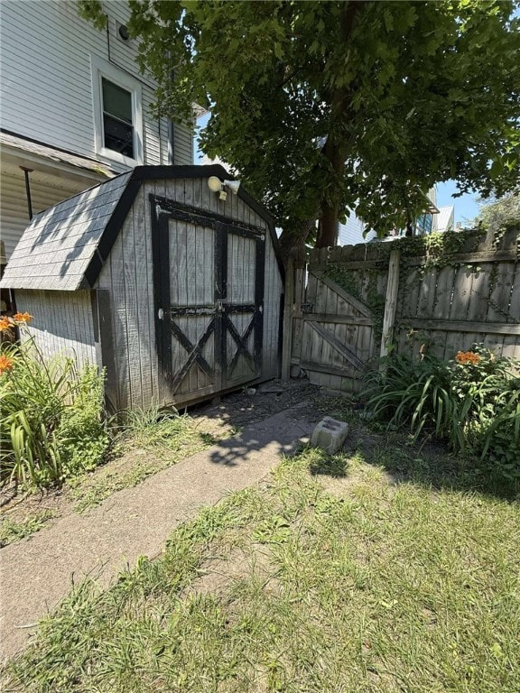328 W Brady St, City Of But Nw, PA 16001 - photo 25