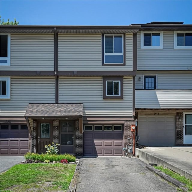213 Cranbrooke Dr, Findlay Twp, PA 15108 - photo 2