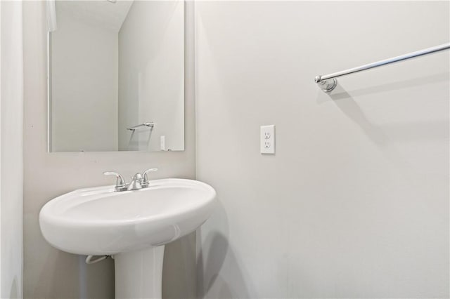 6476 Lindsey Ln, Murrysville, PA 15632 - photo 14