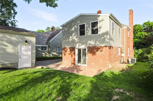 586 Kenilworth Dr, Mt Lebanon, PA 15228 - photo 29