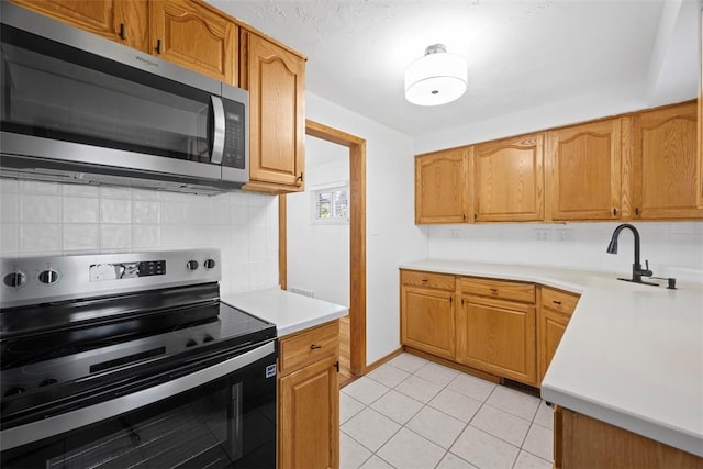 562 Greenlee Rd, Whitehall, PA 15227 - photo 13