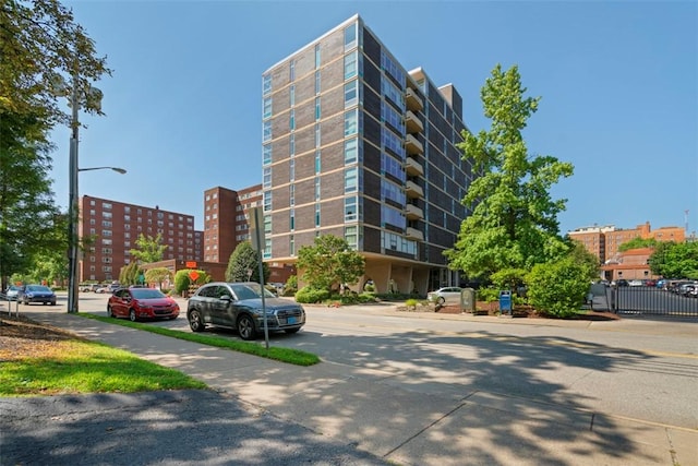 552 N Neville St Unit Ph2, Oakland, PA 15213 - photo 1