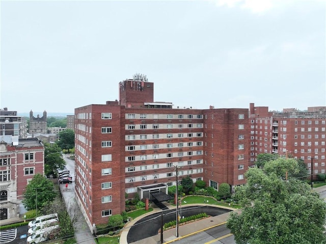 128 N Craig Unit 817, Oakland, PA 15213 - photo 1